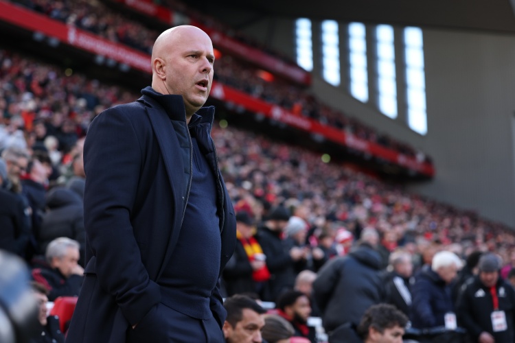 hthapp下载-卡拉格谈斯洛特遭批：一些球迷自带优越感；球队阵容构成并不合理