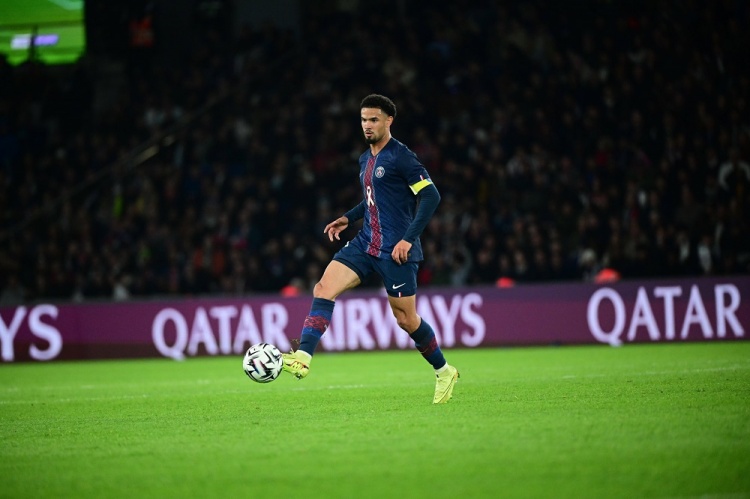 华体会官网-扎伊尔·埃梅里：登贝莱展示了自己的魔力和才华，他无所不能