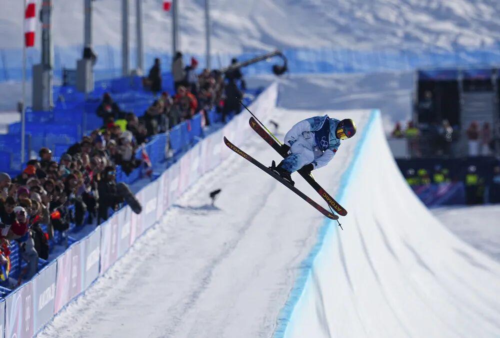 华体会官网-谷爱凌夺金，中国队创历史